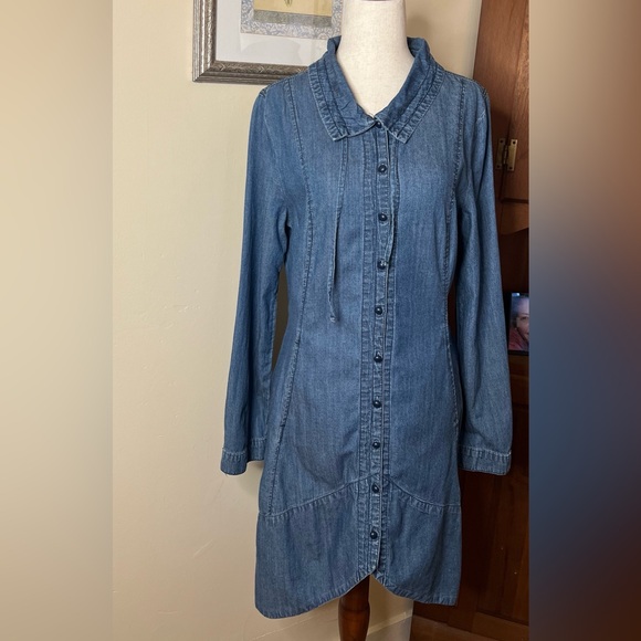 Mingel Jean Button down Dress. Collar with draw string. Size medium. - Picture 1 of 6